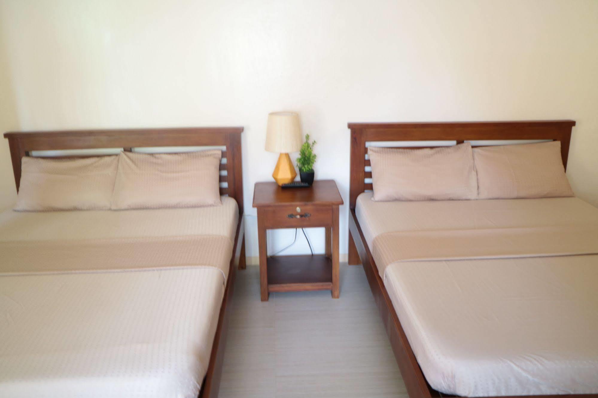 Jannah Glycel Beach House Hotel Guimaras Eksteriør billede