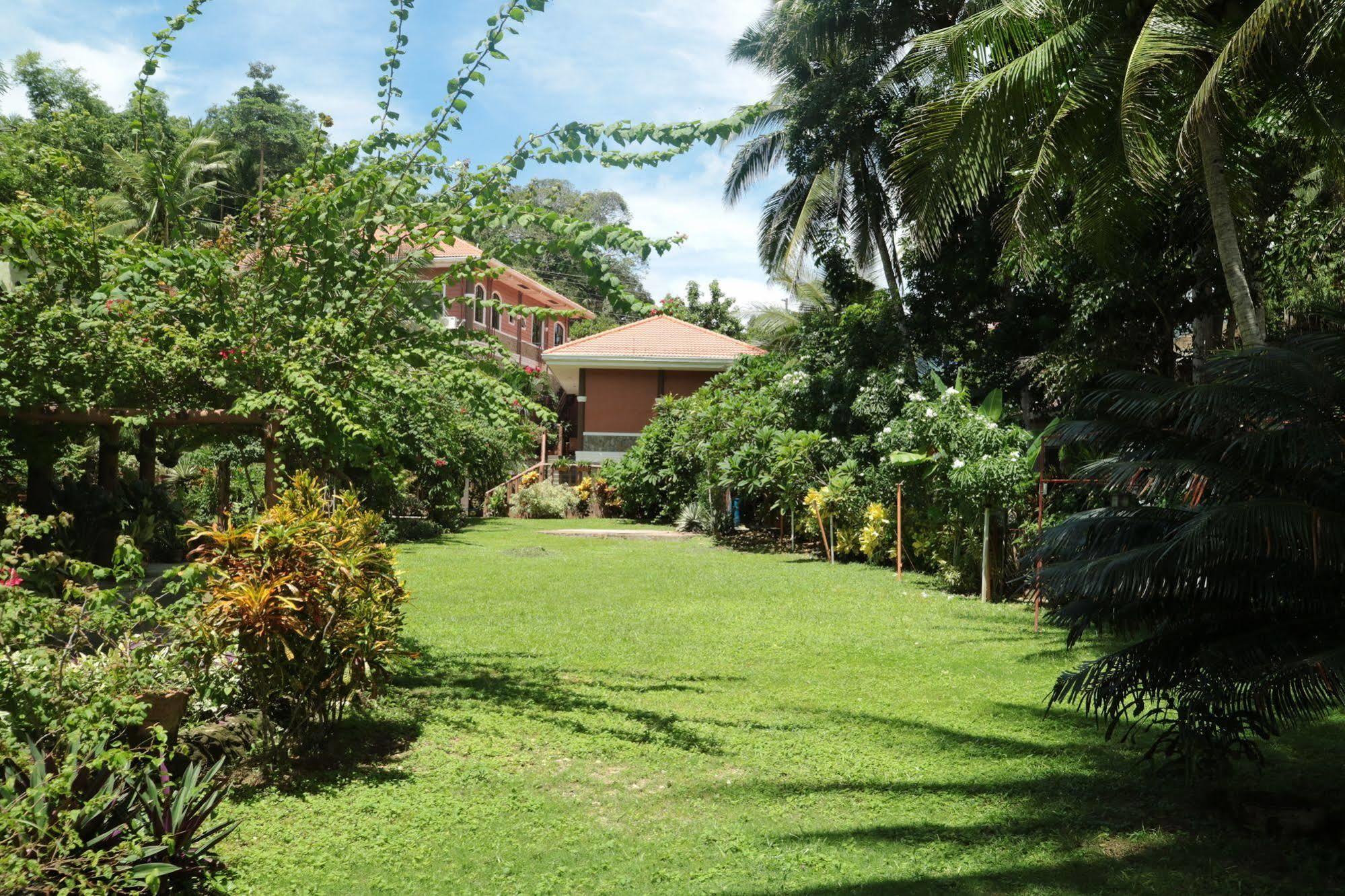 Jannah Glycel Beach House Hotel Guimaras Eksteriør billede